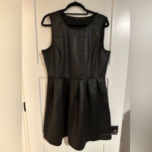 XL Black With Silver Sheen Sleeveless Dress